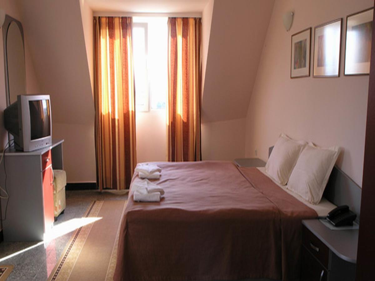 Hotel Ertancom Blagoevgrad Extérieur photo